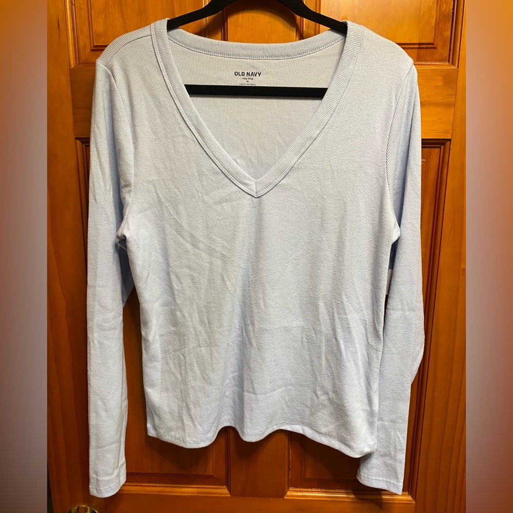 🆕 Old Navy Women's Cozy Snug Long-Sleeve V-Neck T-Shirt XL 16-18 - Picture 10 of 16
